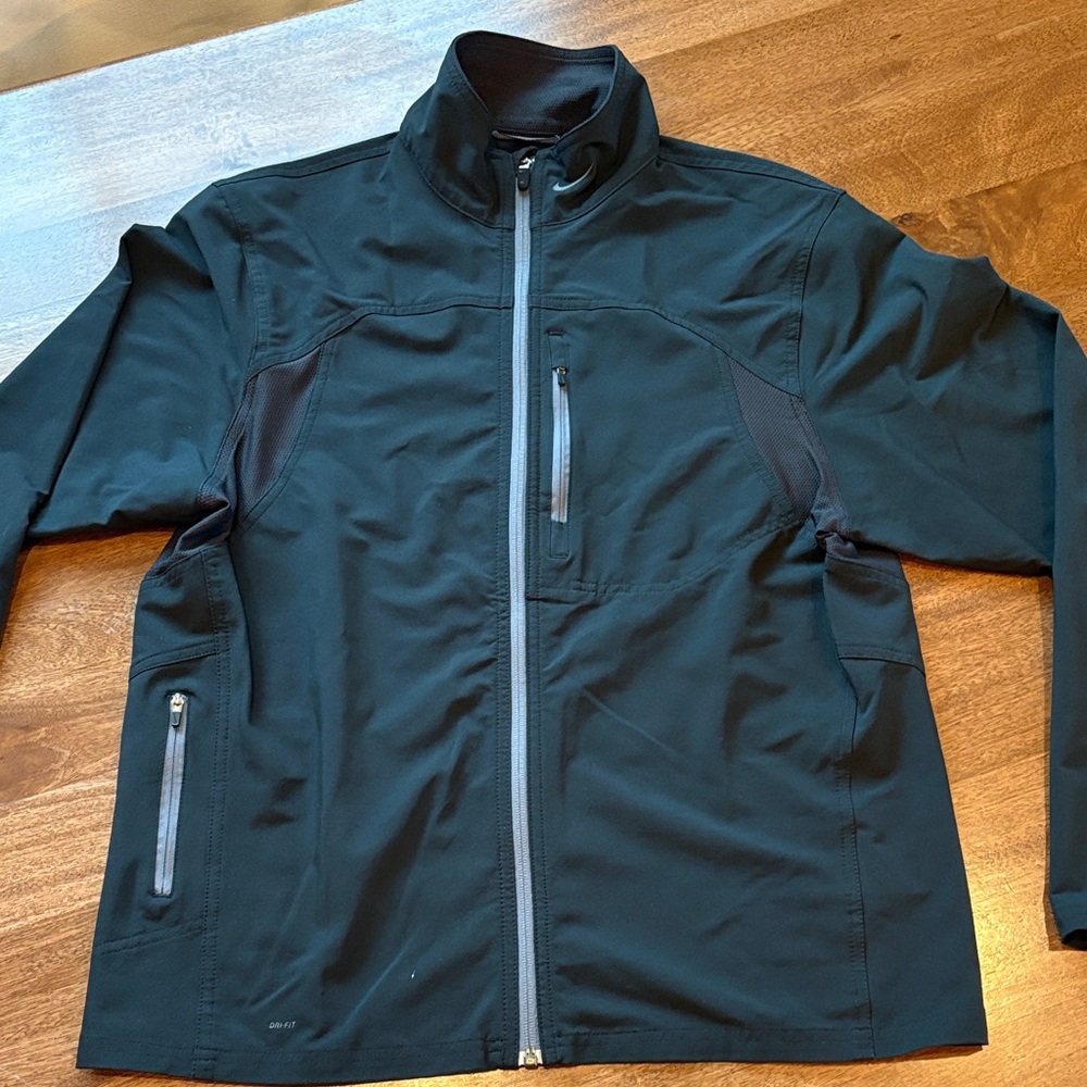 Nike Dri Fit Men's Black Softshell Jacket Size Medium
